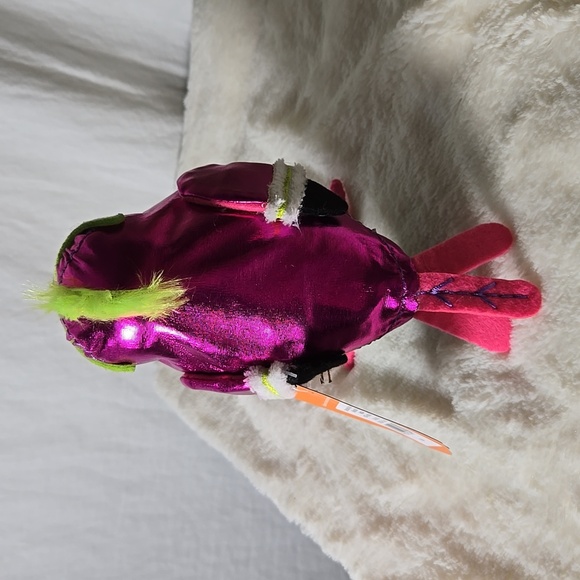 2024 Hyde and Eek Collectible Bird Glitters NWT Target Halloween - Picture 5 of 8